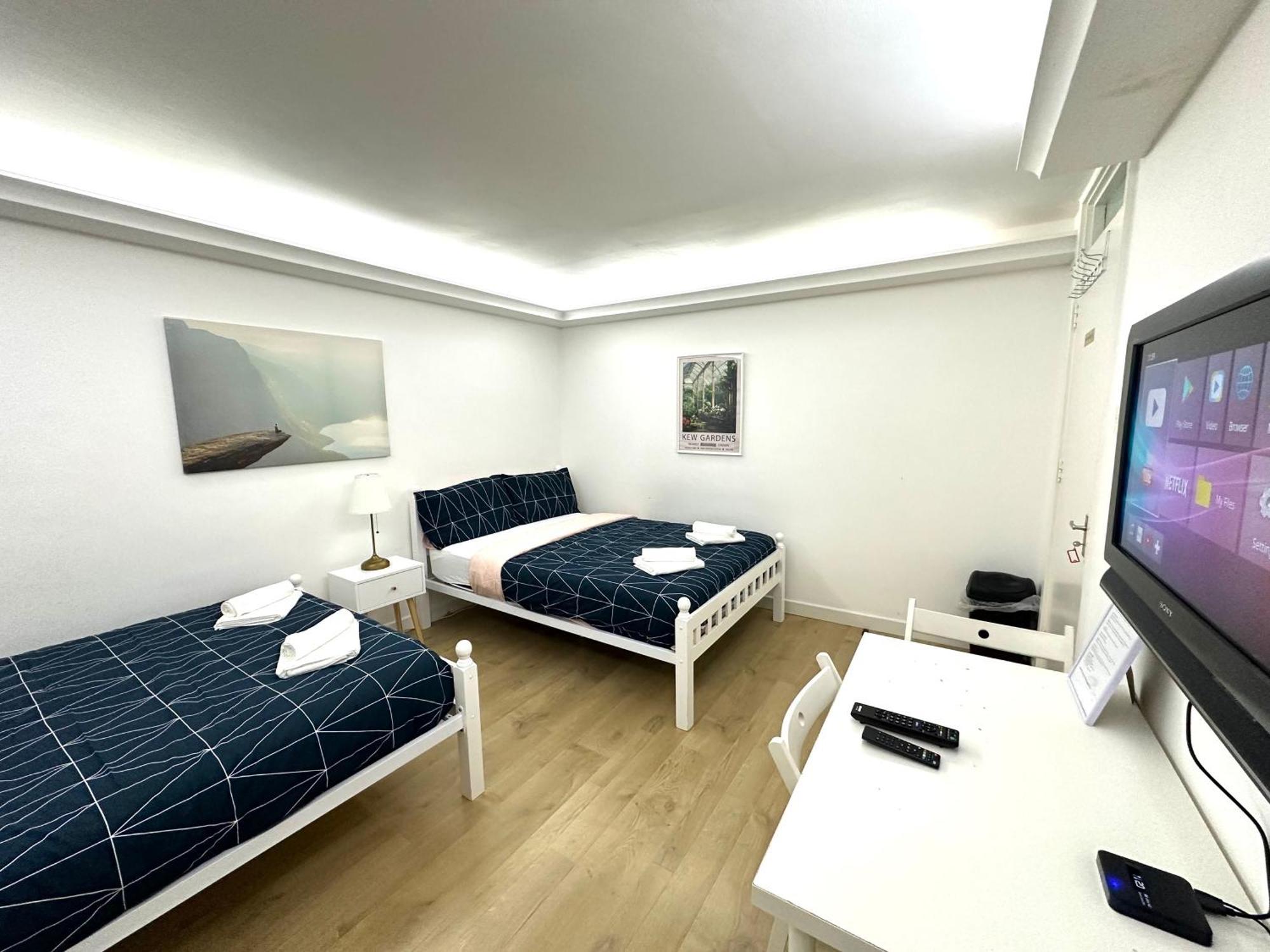 Alloggio in famiglia Laburnum House-comfortable Near Of *
